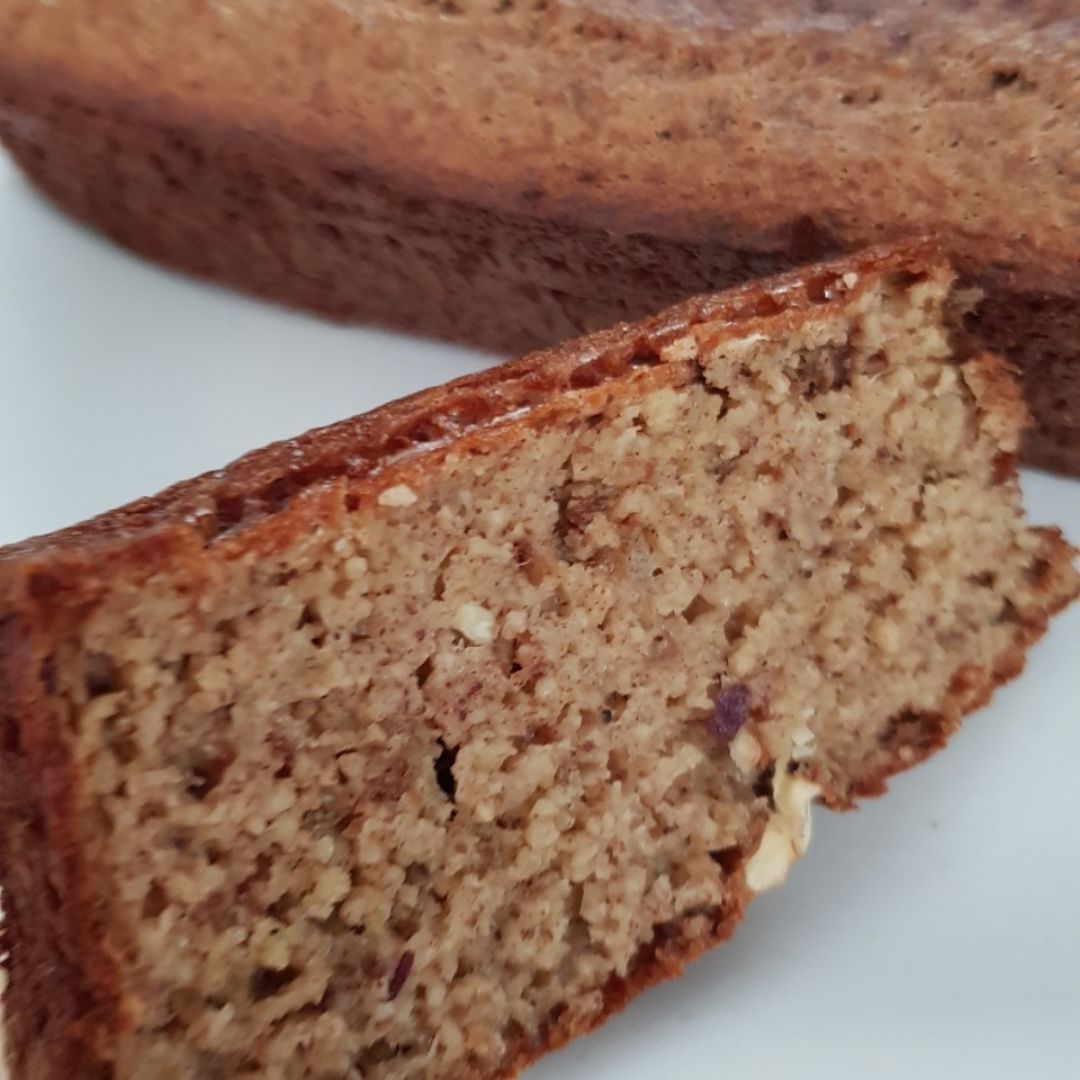 Bollo fit de canela, nueces y anís. Bollo fit de canela, nueces y anís.
