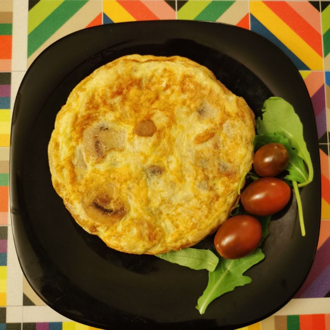 Mini Tortilla de champiñones y pollo Mini Tortilla de champiñones y pollo