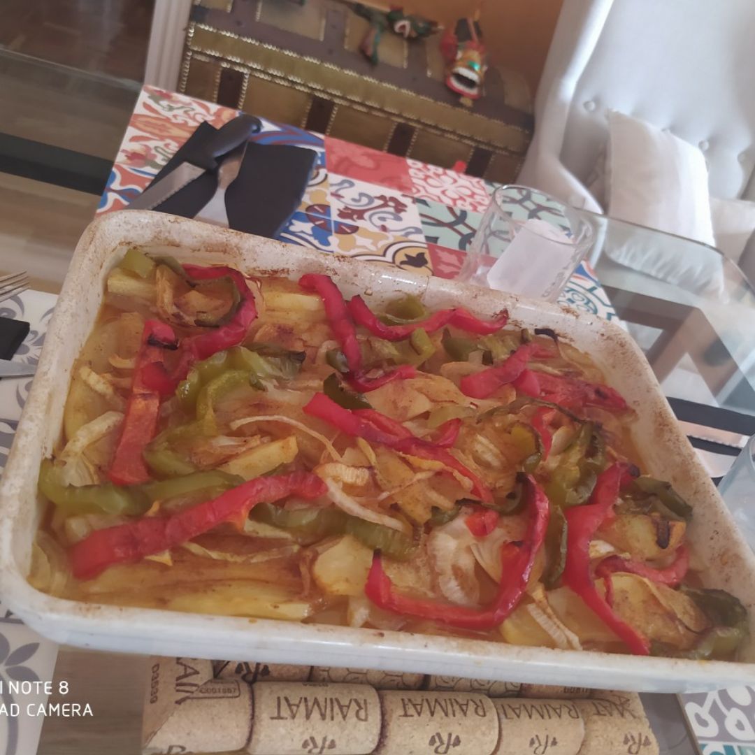 Patatas al horno con pimientos Patatas al horno con pimientos