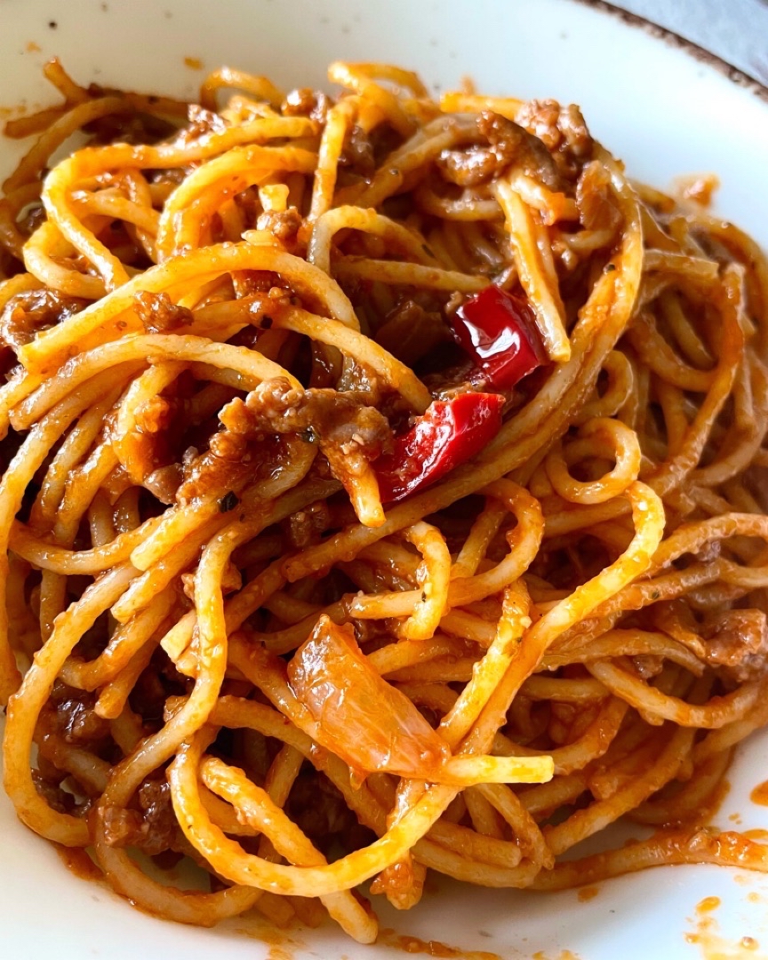 Spaghetti boloñesa a mi manera🍝🌶 Spaghetti boloñesa a mi manera🍝🌶