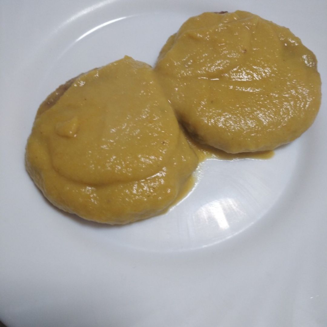 Hamburguesas en salsa Hamburguesas en salsa