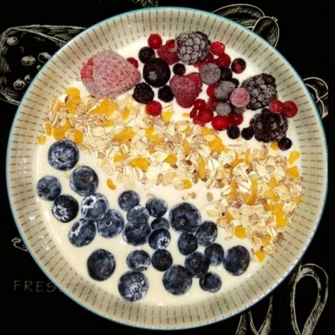 Bowl frutos rojos y mix de 6 cereales 