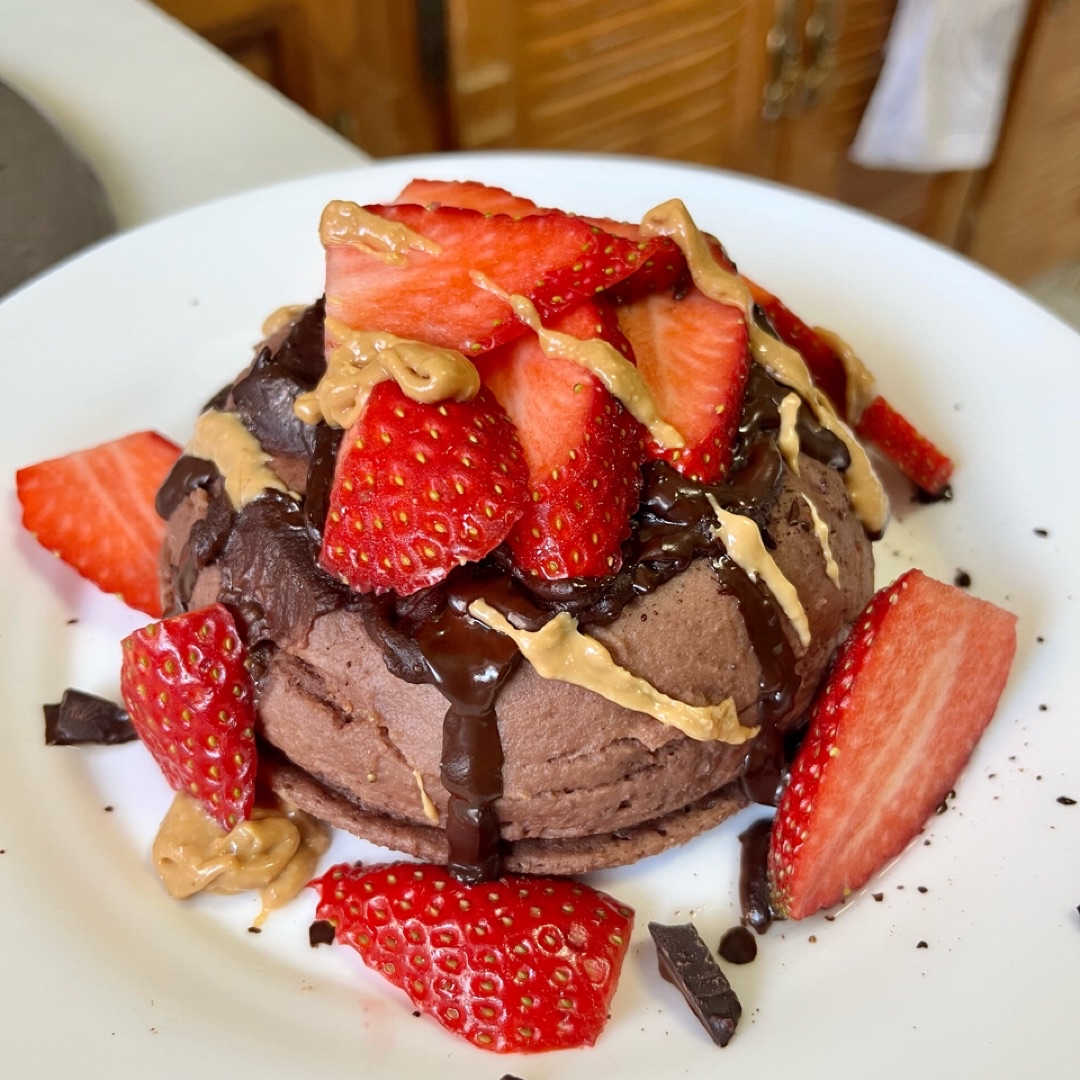 Super mugcake de fresas y cacao Super mugcake de fresas y cacao