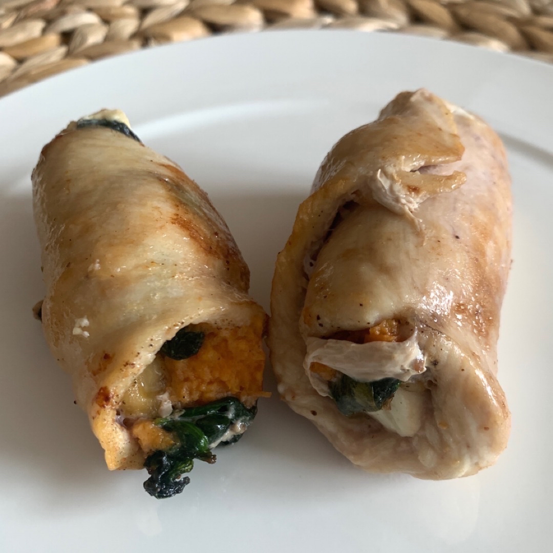 Pechuga rellena de boniato, espinacas, feta y nueces