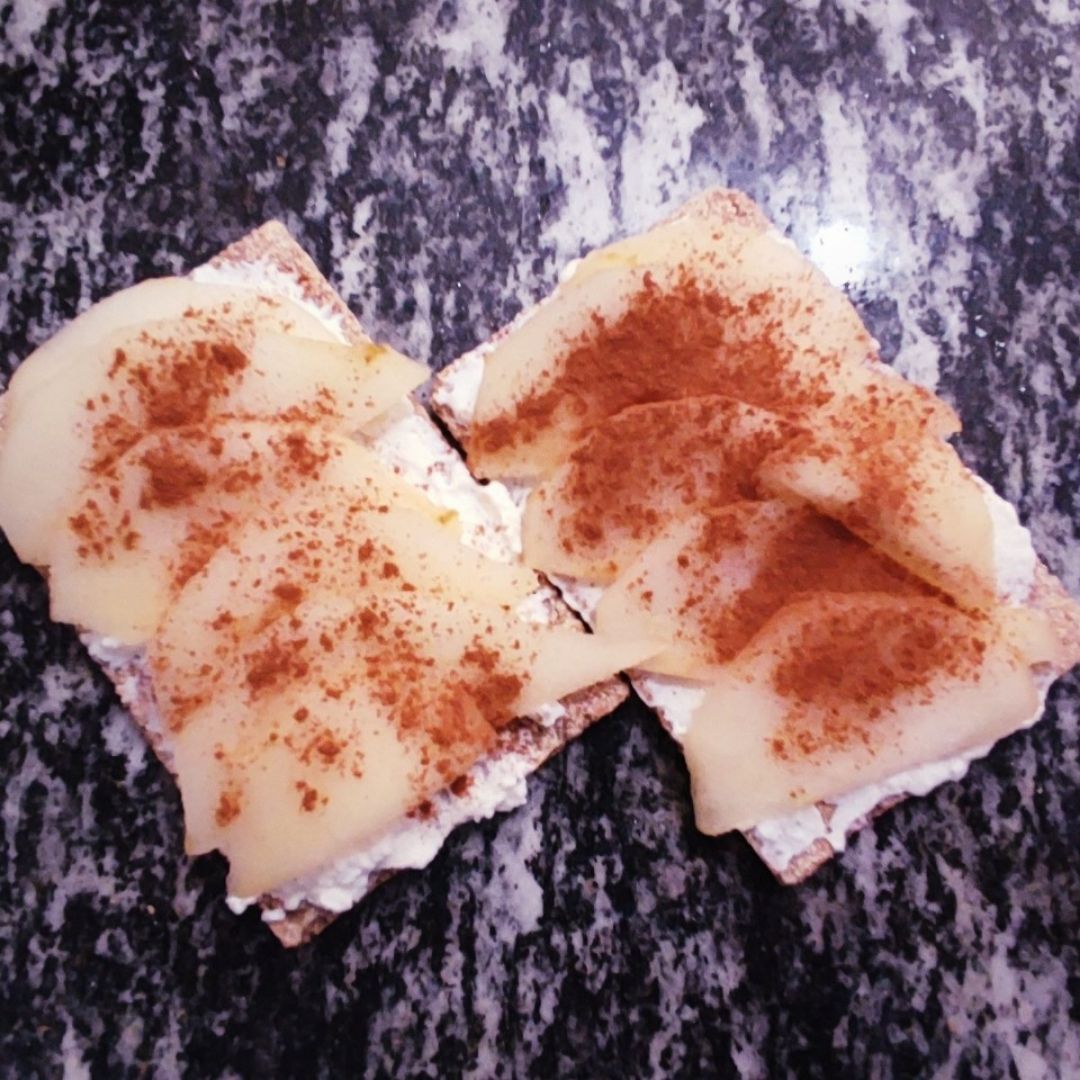 Wasa con ricotta y pera Wasa con ricotta y pera