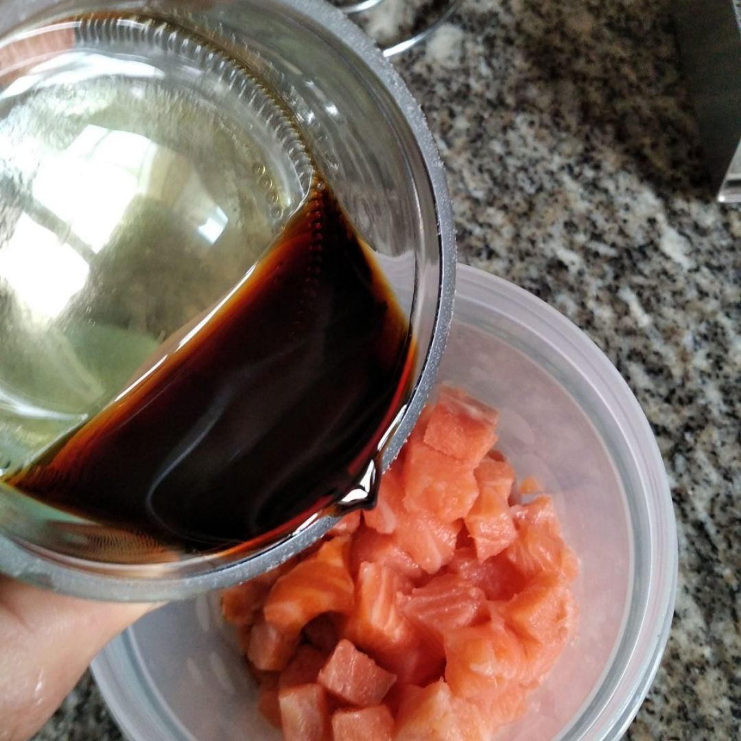 POKE DE SALMON Paso 2