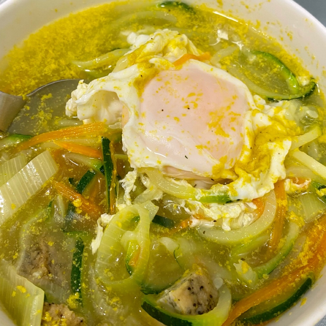 Ramen con espaguetis de verduras Paso 4 Ramen con espaguetis de verduras Paso 4