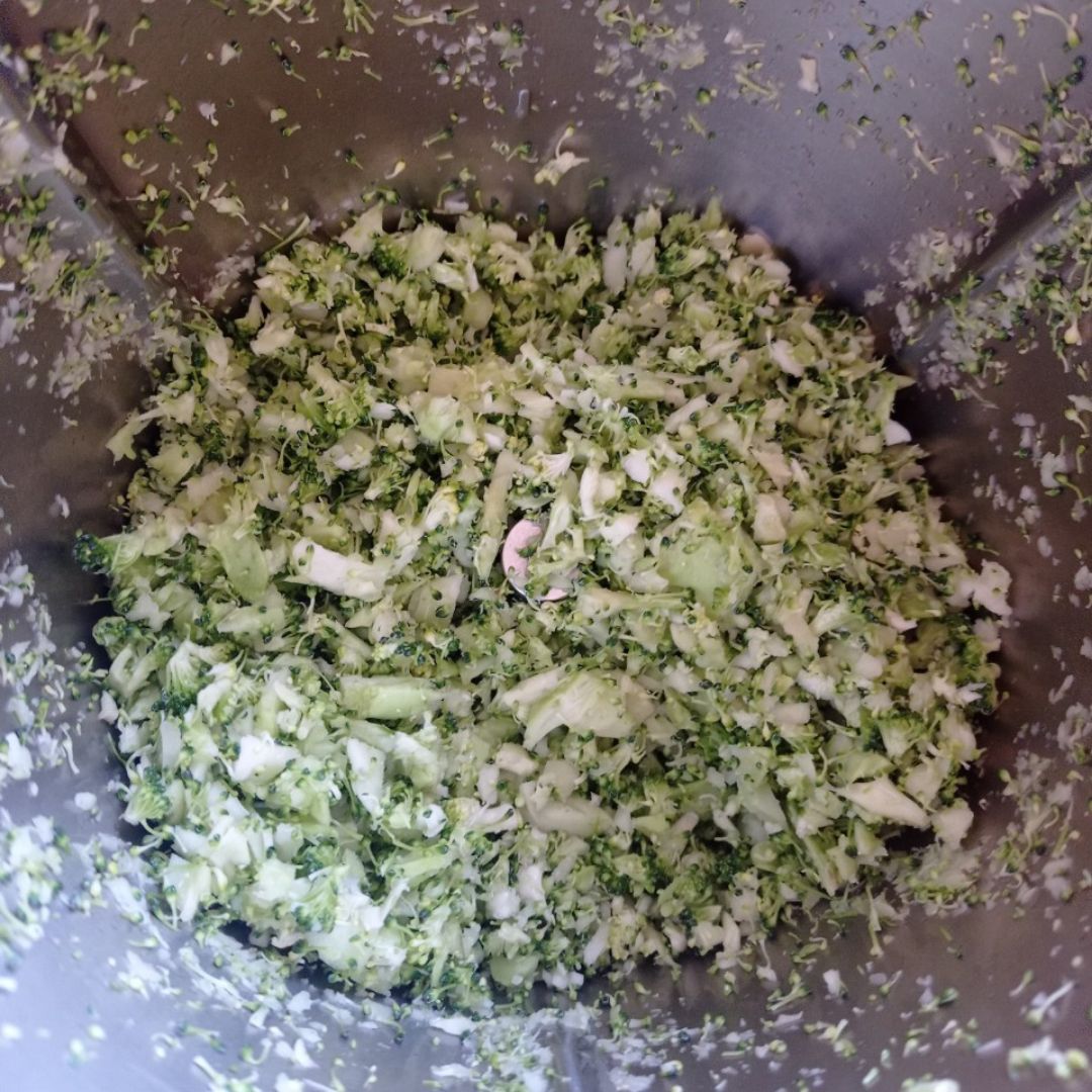 Timbal vegano de arroz de  brócoli 🥦 quinoa y legumbres 💚 Paso 2