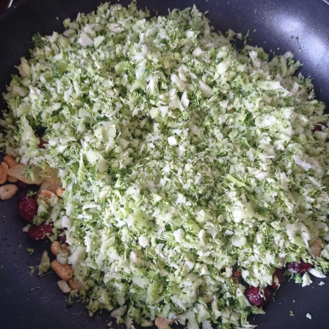 Timbal vegano de arroz de  brócoli 🥦 quinoa y legumbres 💚 Paso 4