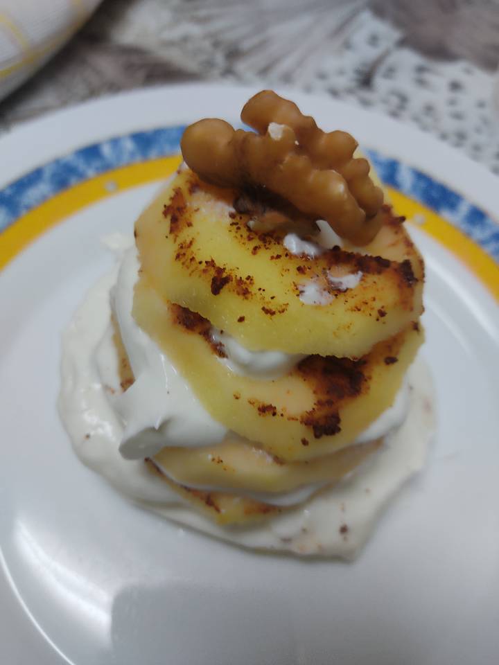 Milhoja de manzana y canela