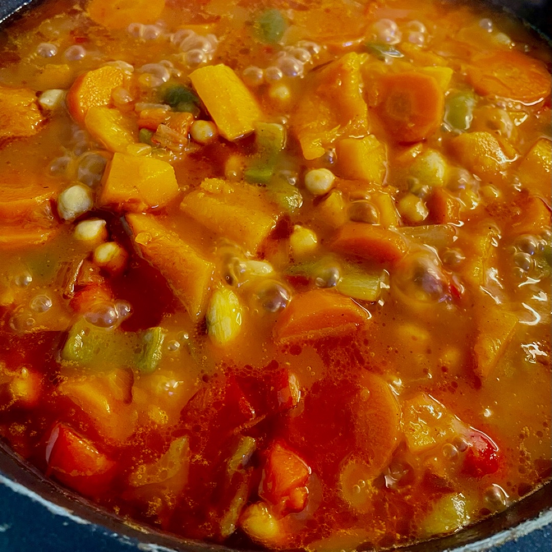 Potaje de verduras 🧅🫑🧄🍅🥕🎃 Paso 3