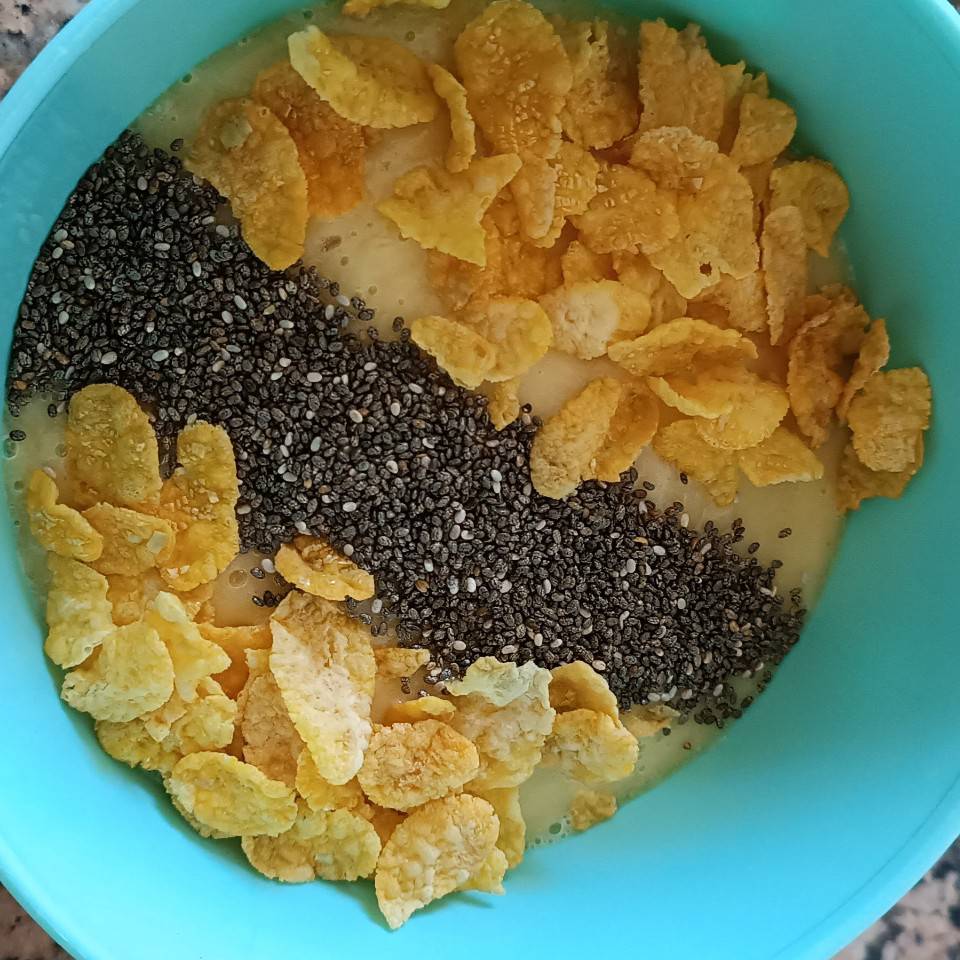 YOGUR DE PLÁTANO Y PIÑA YOGUR DE PLÁTANO Y PIÑA