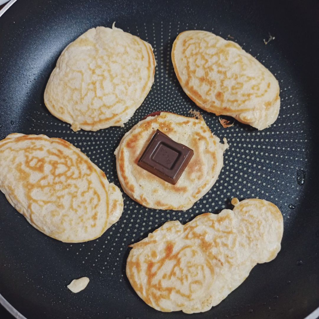 TORTITAS REQUETEBUENAS 🥞 Paso 1 TORTITAS REQUETEBUENAS 🥞 Paso 1