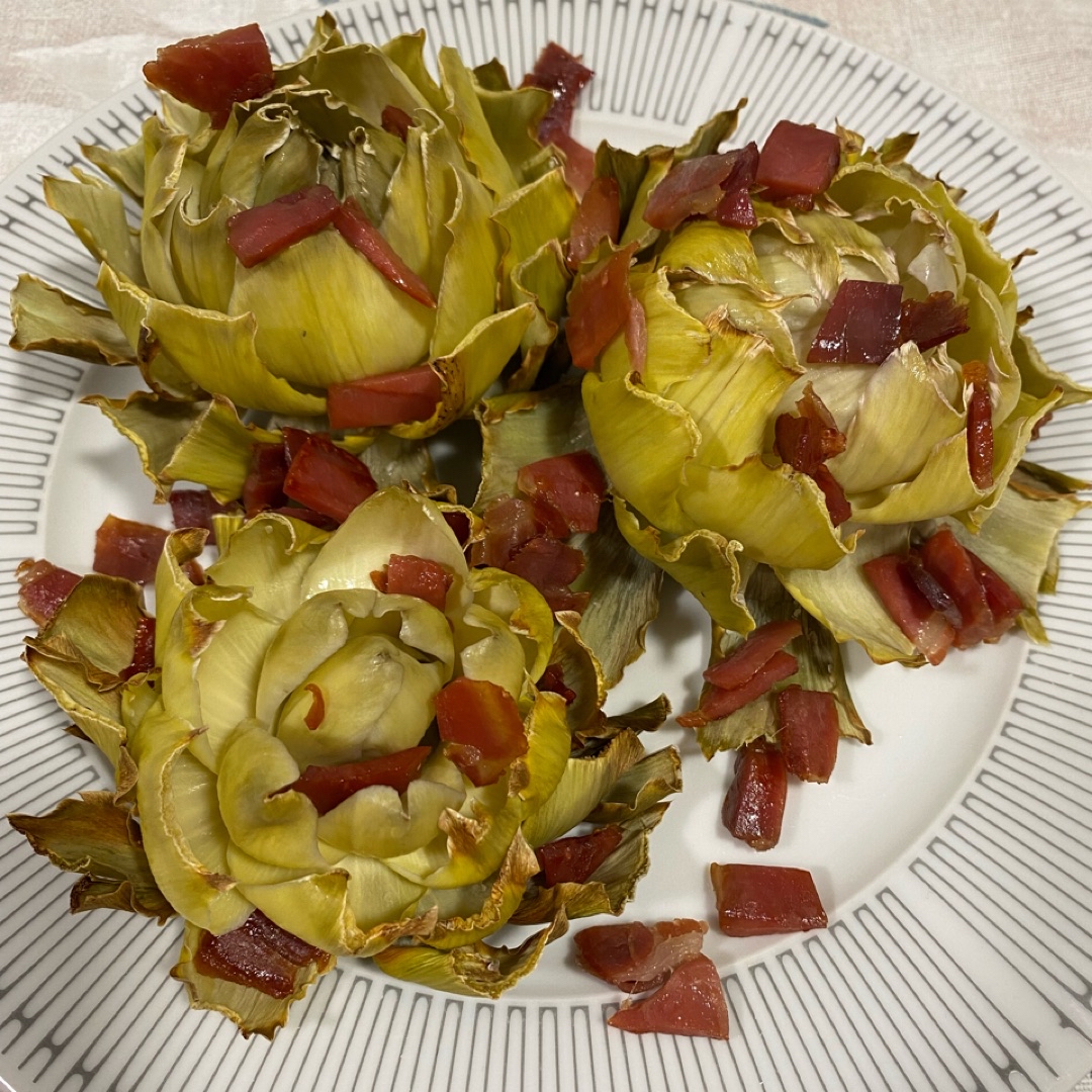 Flores de alcachofas con jamón Flores de alcachofas con jamón