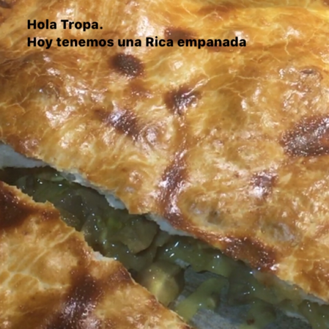 Empanada de pollo al curry Empanada de pollo al curry