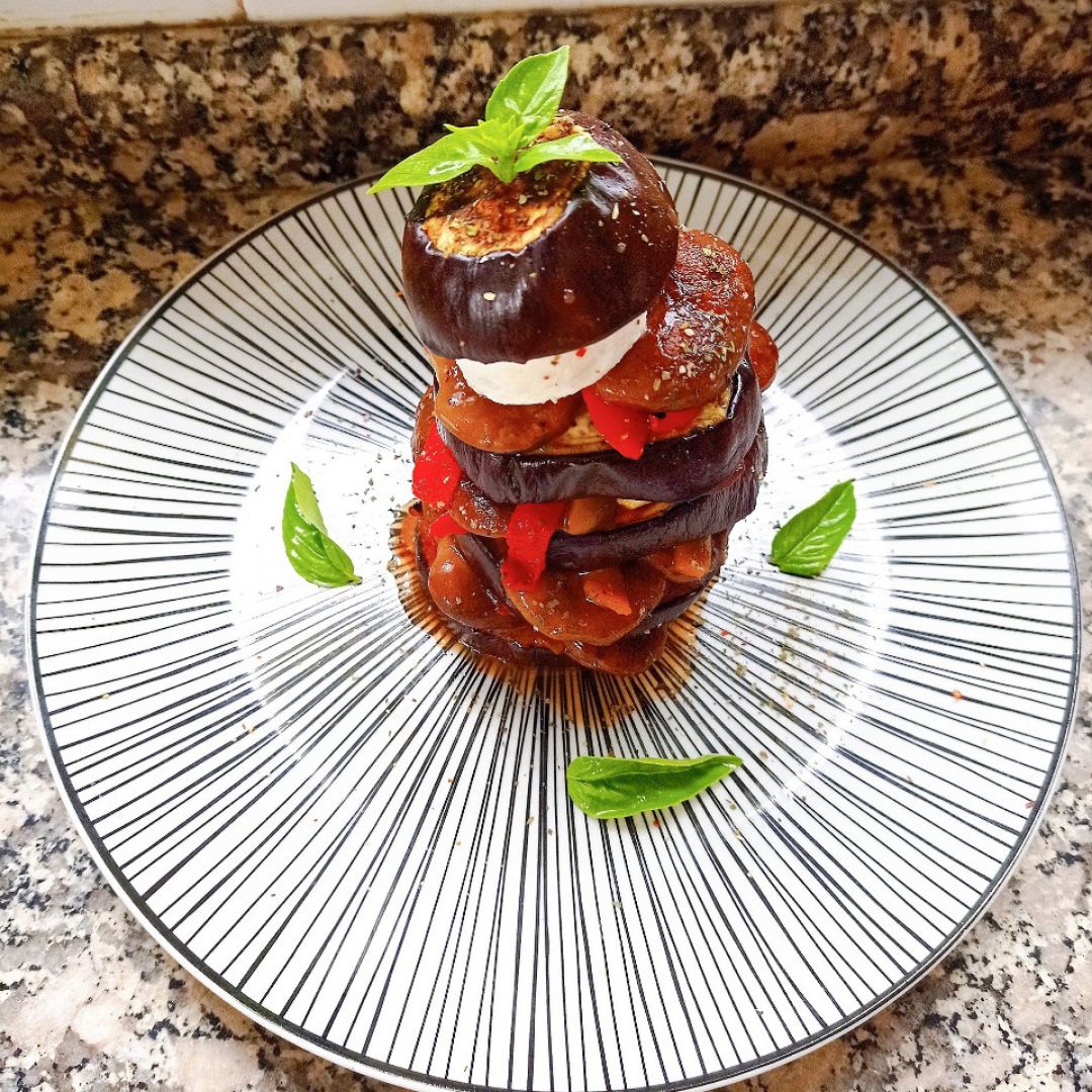 Torre 🏯 de berenjena 🍆 con shiitake y 🧀🐐 Paso 3 Torre 🏯 de berenjena 🍆 con shiitake y 🧀🐐 Paso 3