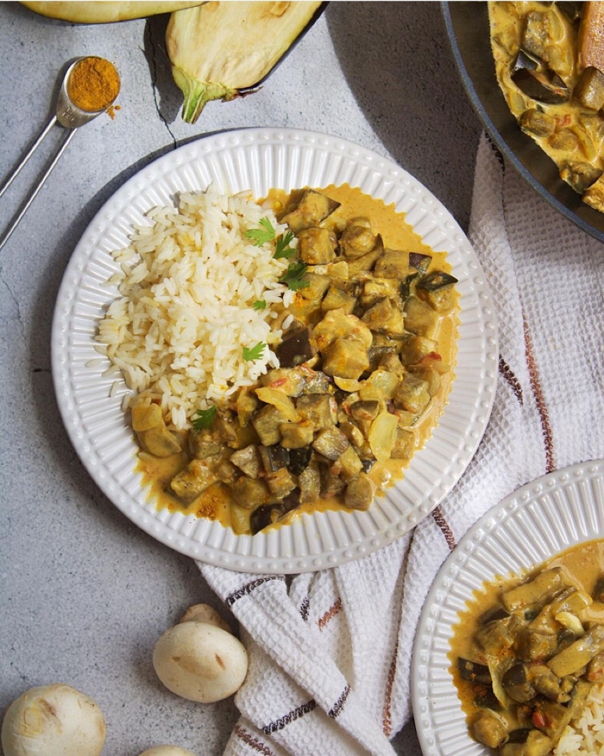 Curry de berenjena y cebolla