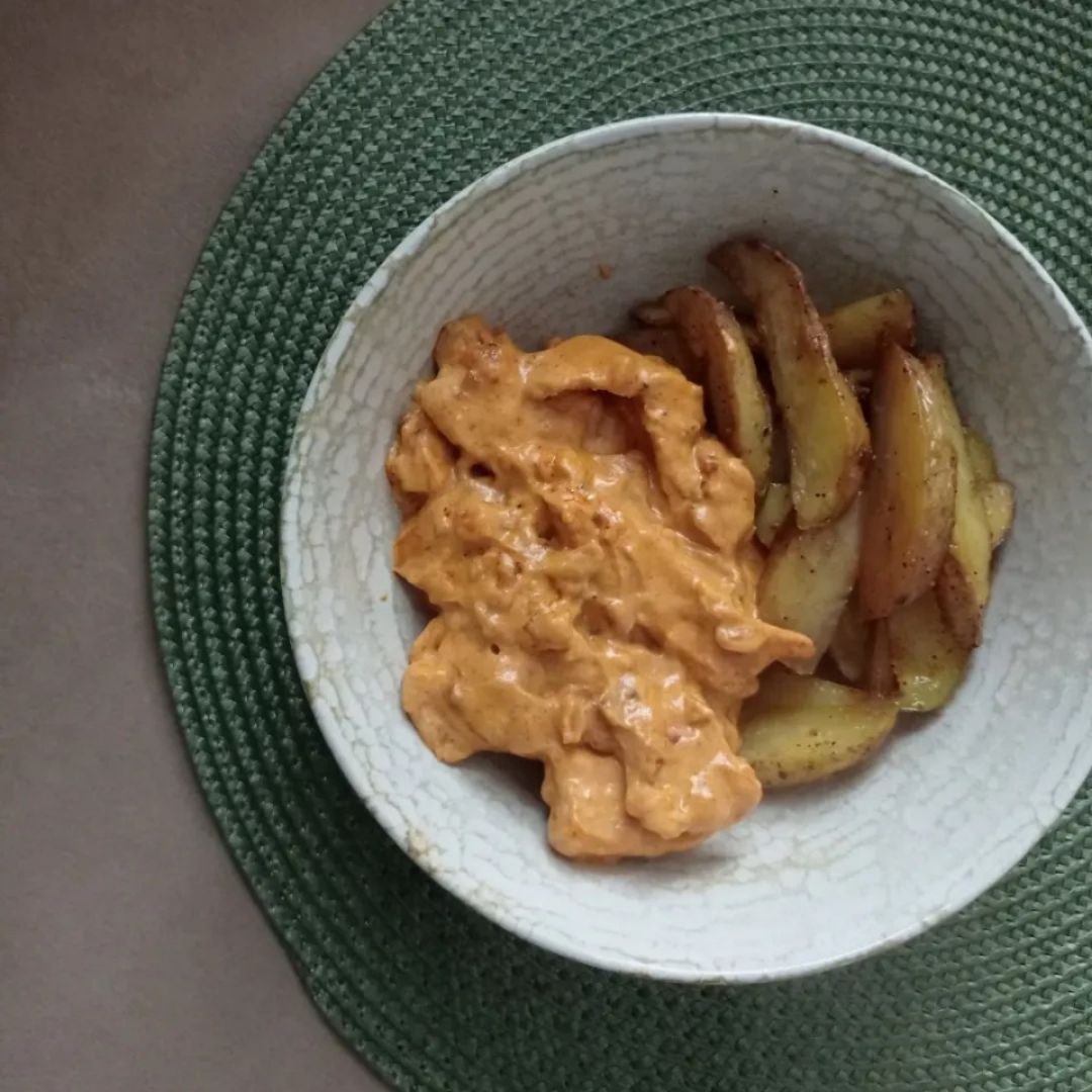 POLLO AL CURRY Y PATATAS GAJO