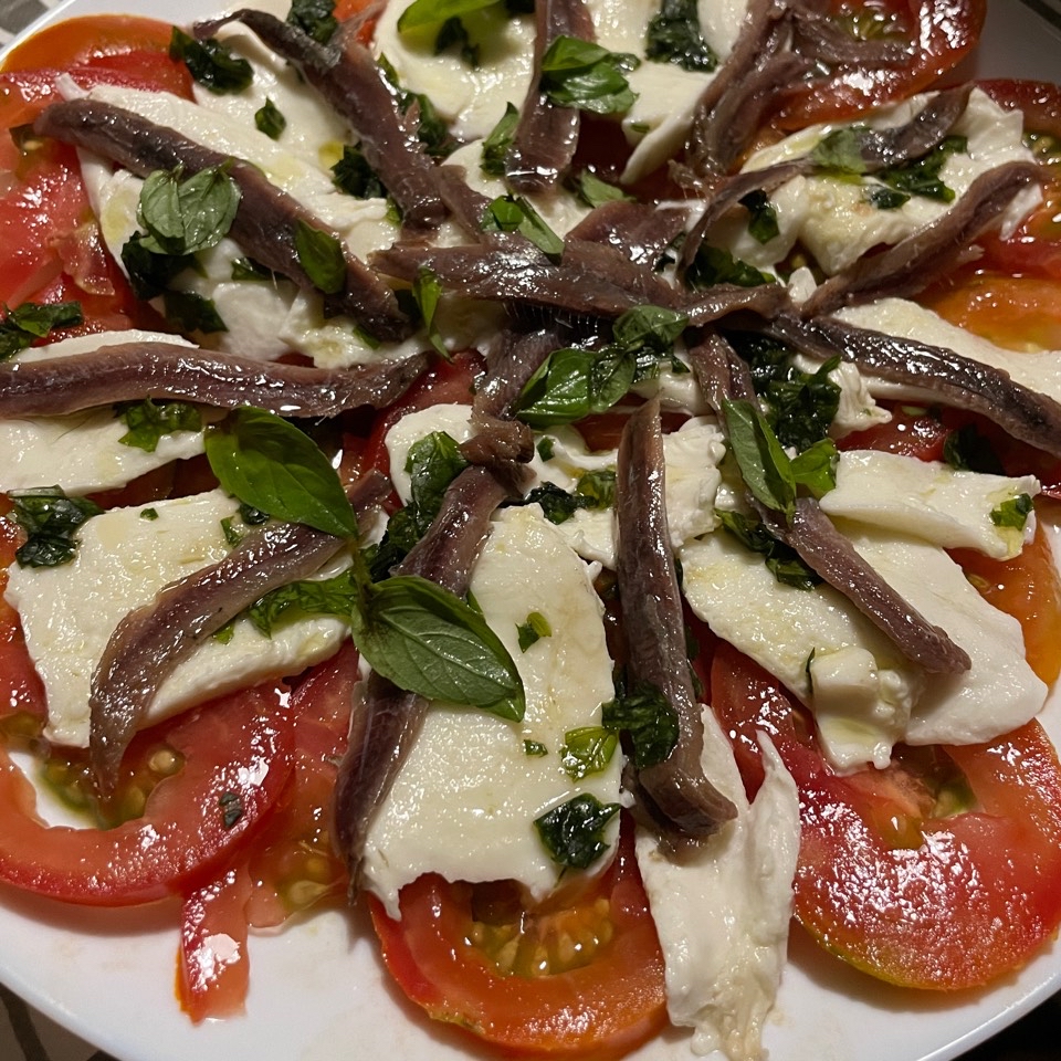 Ensalada de tomate y anchoas Ensalada de tomate y anchoas