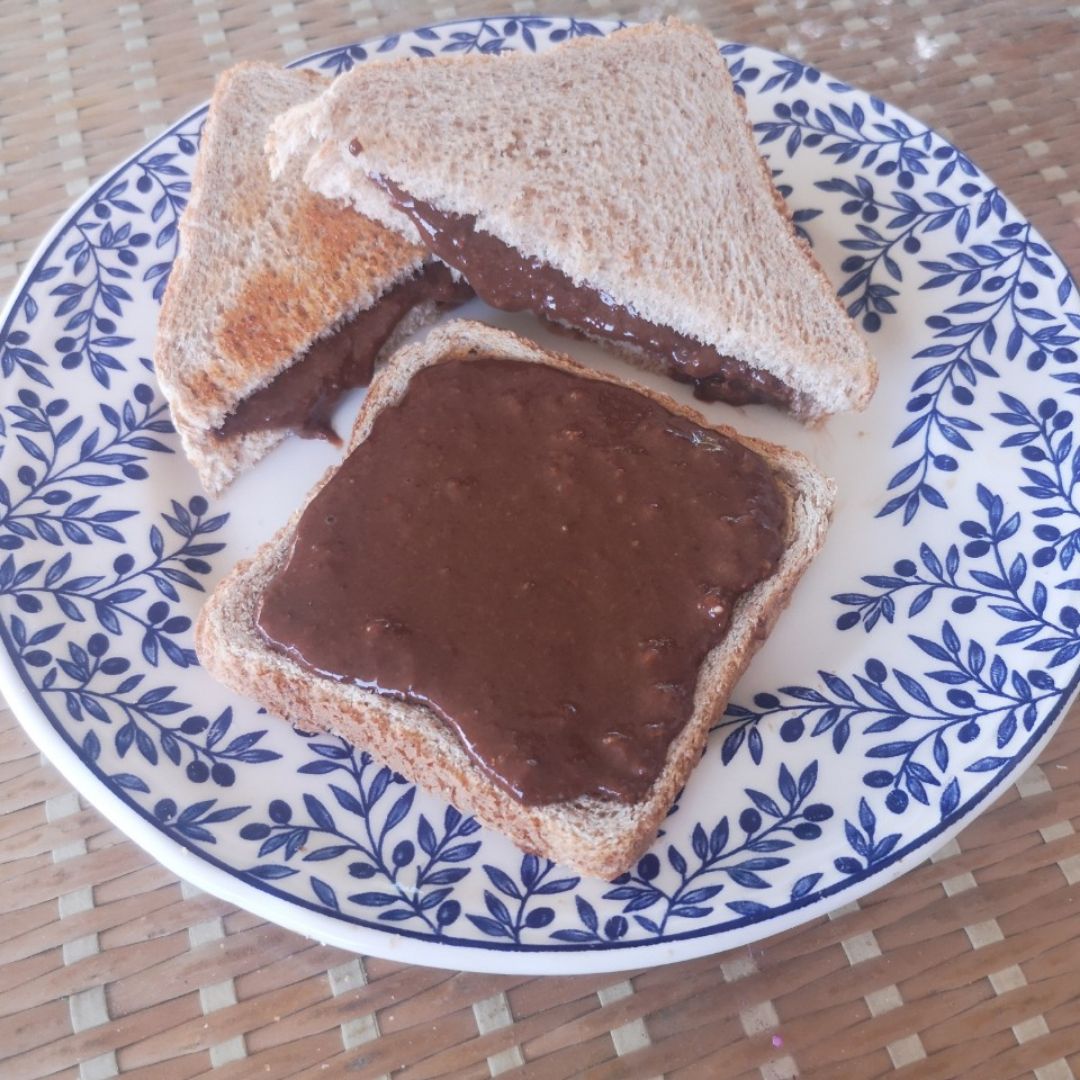 Crema de chocolate y almendra Crema de chocolate y almendra
