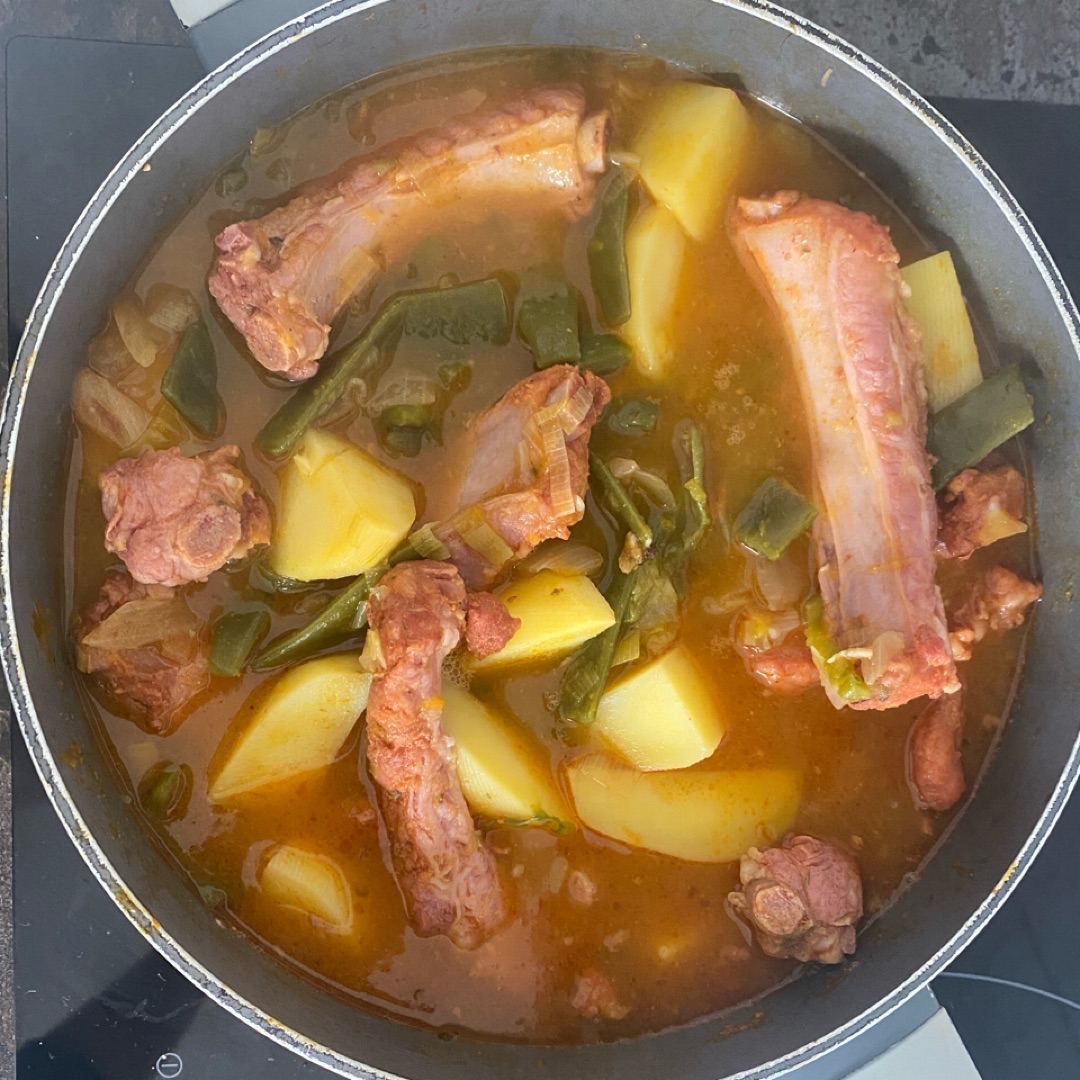 Costillas con patatas a la calabaza Costillas con patatas a la calabaza
