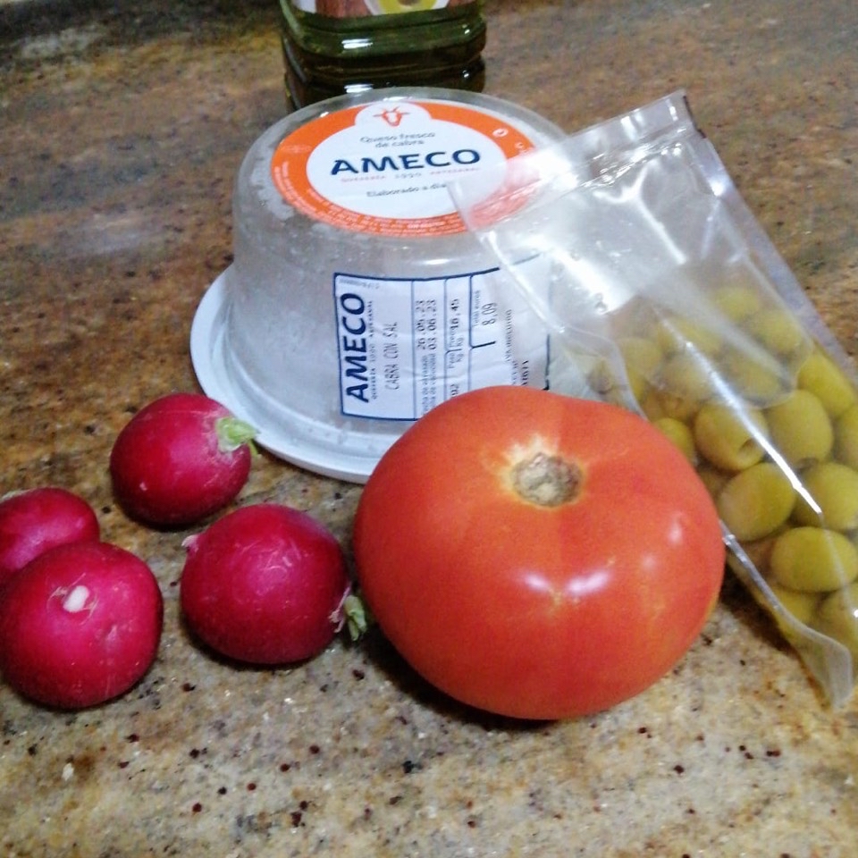 Ensalada de queso 