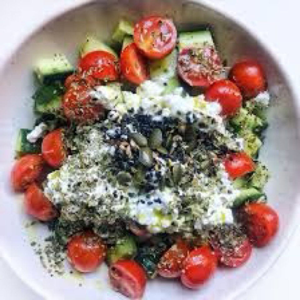 Ensalada pepino cherry’s y cottage Ensalada pepino cherry’s y cottage