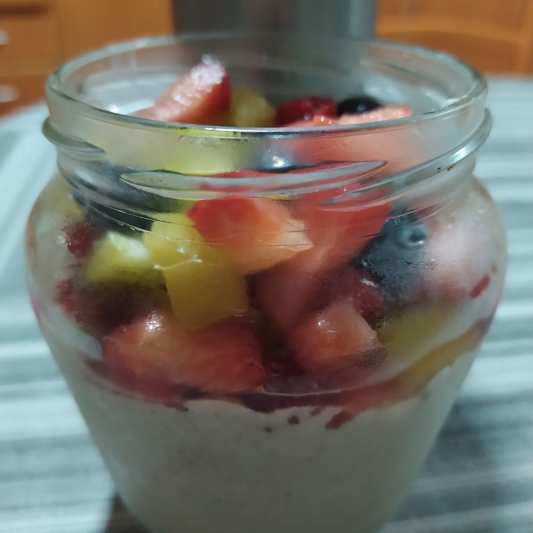 Porridge crudivegano de trigo sarraceno y anacardos Porridge crudivegano de trigo sarraceno y anacardos