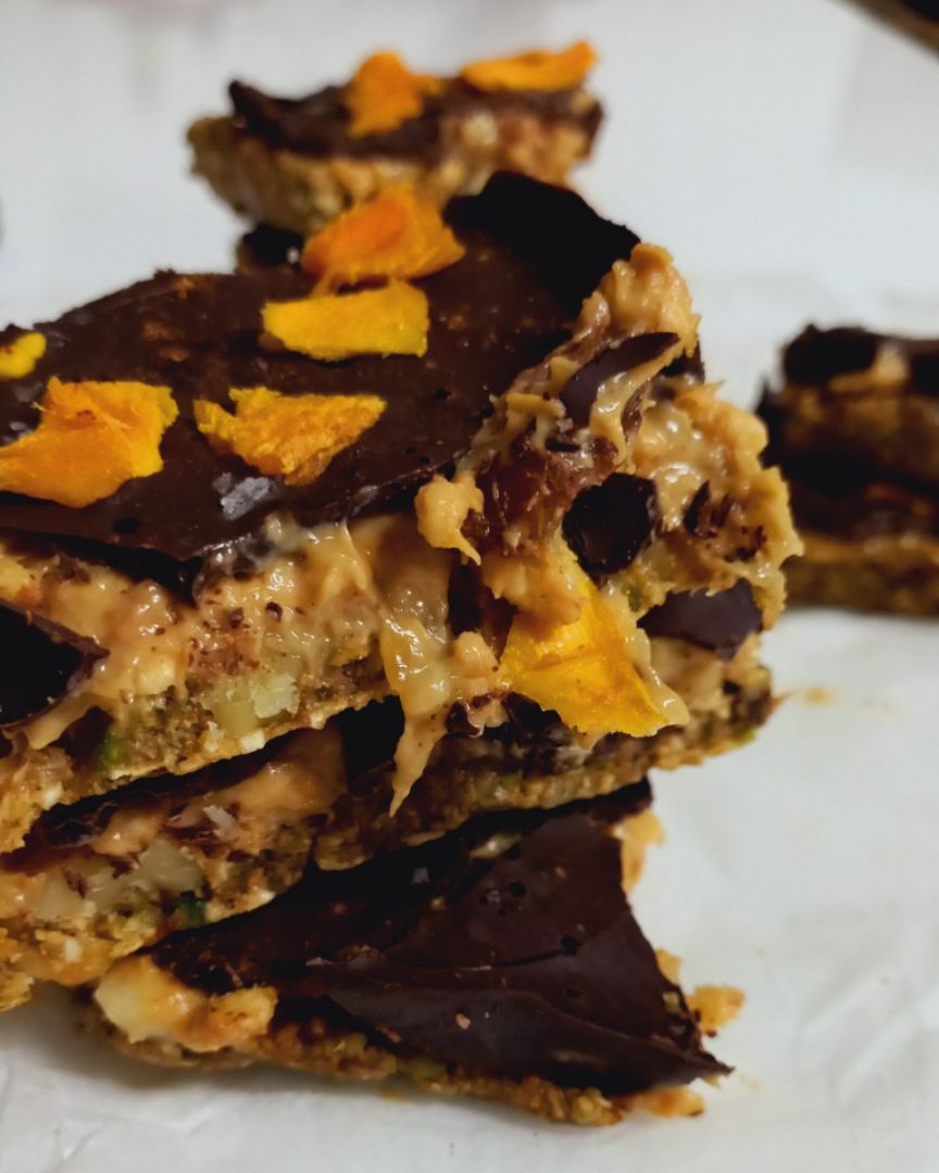 Barritas cremosas estilo reese's take 5 🍌🥜🍫🥭. Barritas cremosas estilo reese's take 5 🍌🥜🍫🥭.