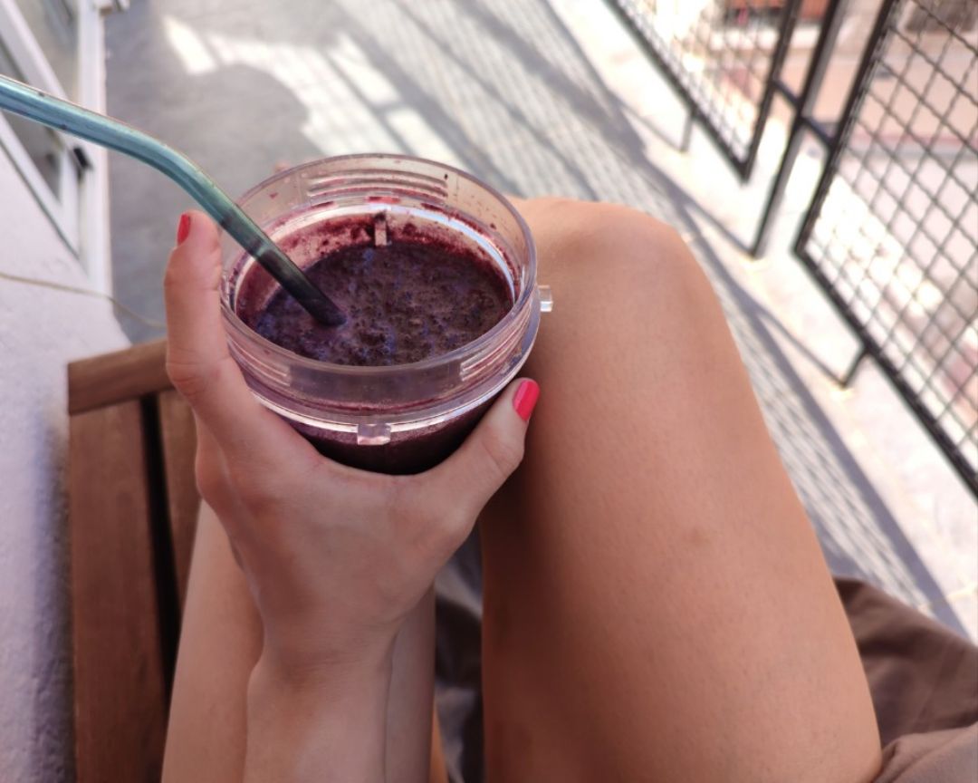 Mocktail mora-lima sin alcohol realfooder. Mocktail mora-lima sin alcohol realfooder.