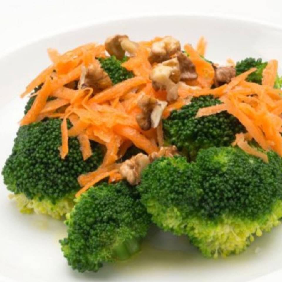 Brócoli, zanahoria y atun Brócoli, zanahoria y atun