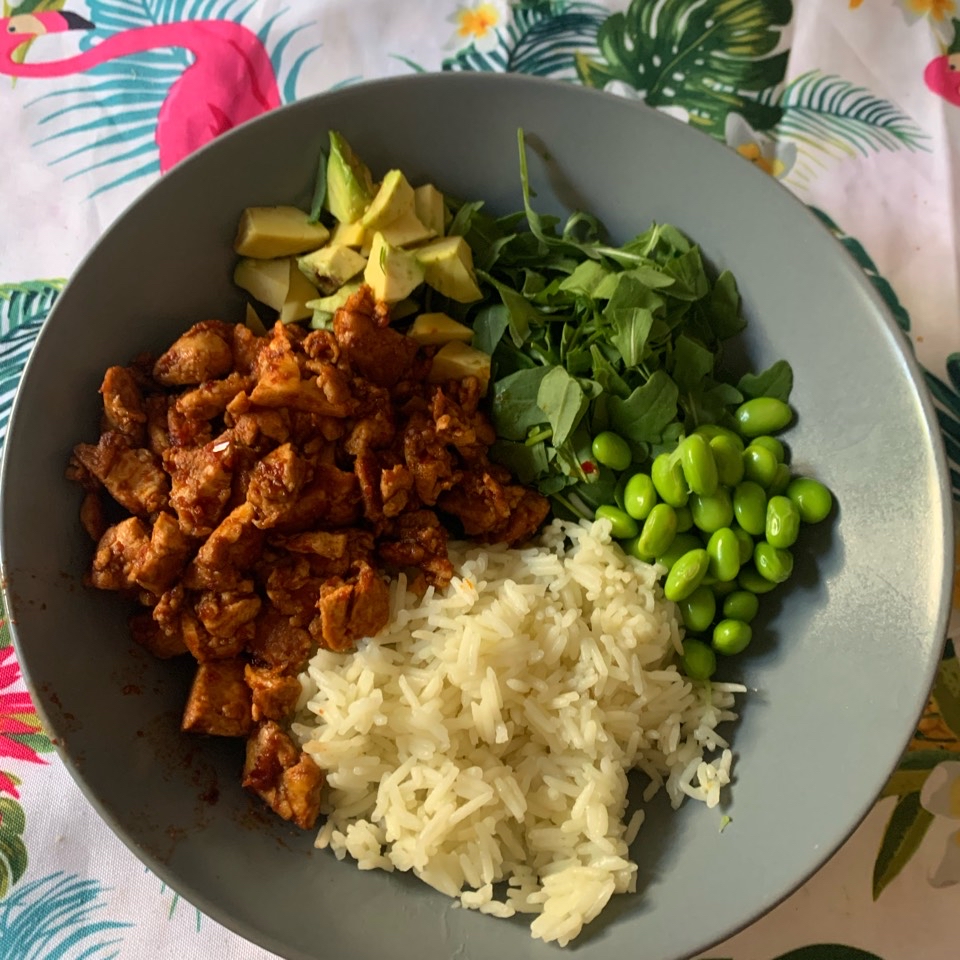 Poke bowl tofu
