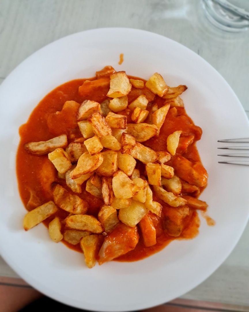 Carne con tomate y patatas airfryer Carne con tomate y patatas airfryer