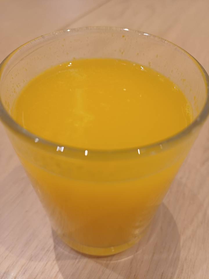 Zumo de naranja natural Zumo de naranja natural