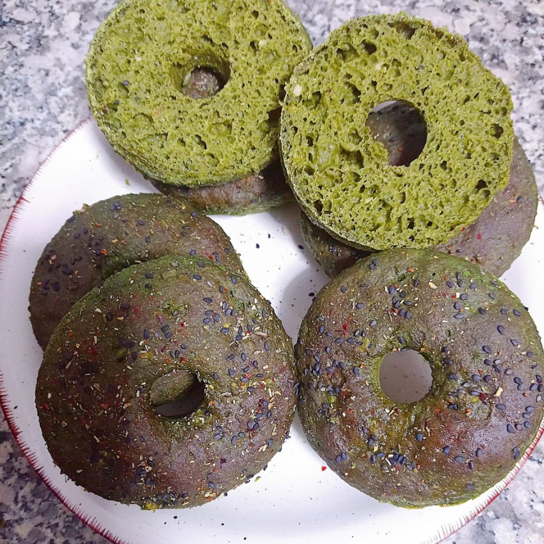 Bagels 🥯de espinacas 🥬 sin gluten Bagels 🥯de espinacas 🥬 sin gluten