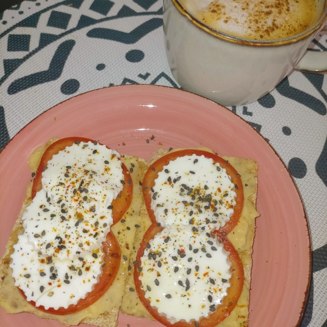 Tostitas de hummus Tostitas de hummus