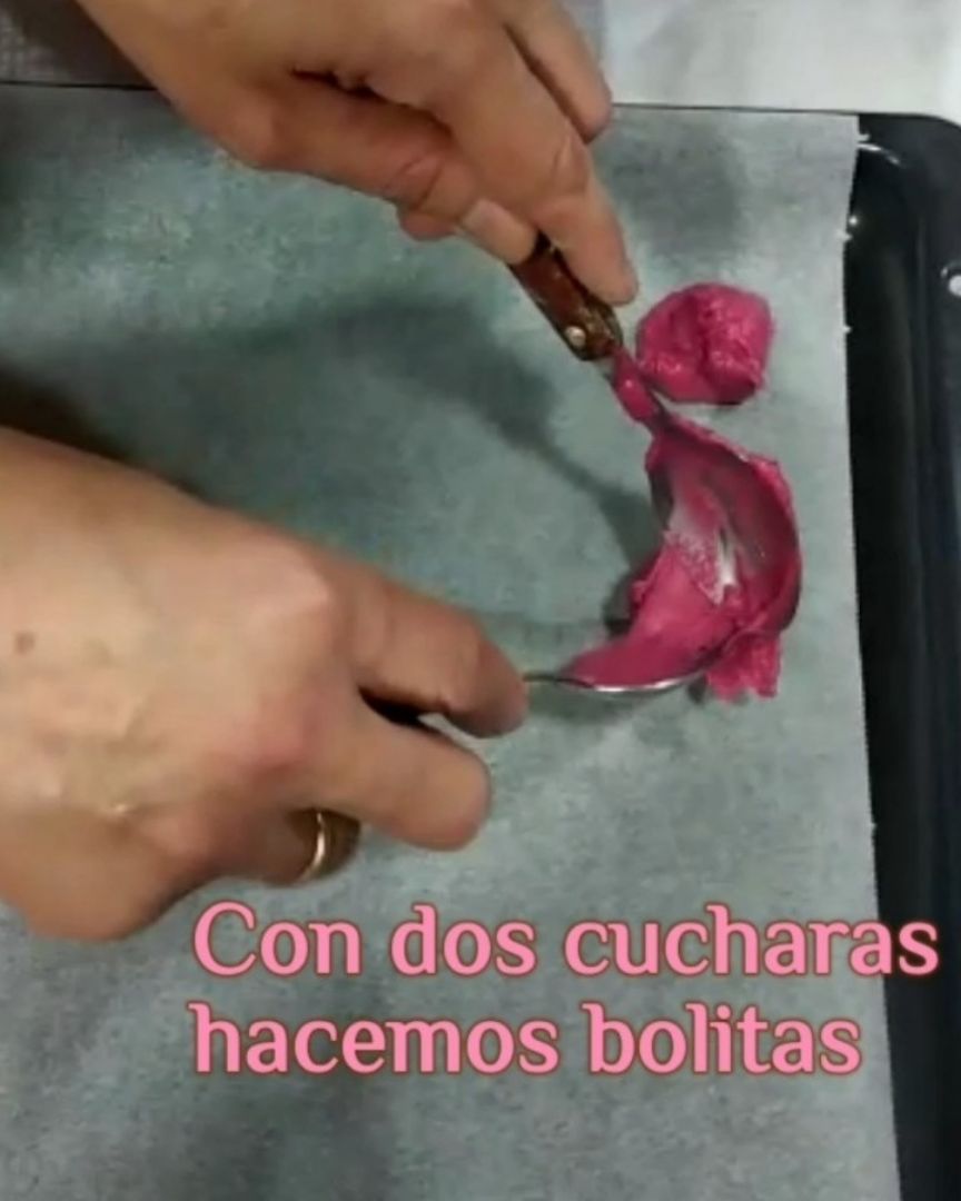 Cookies rosas 🌹🍪 Paso 10 Cookies rosas 🌹🍪 Paso 10