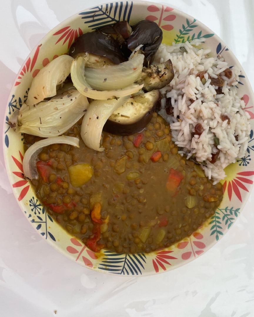 Bowl vegano lentejas + arroz + verduras