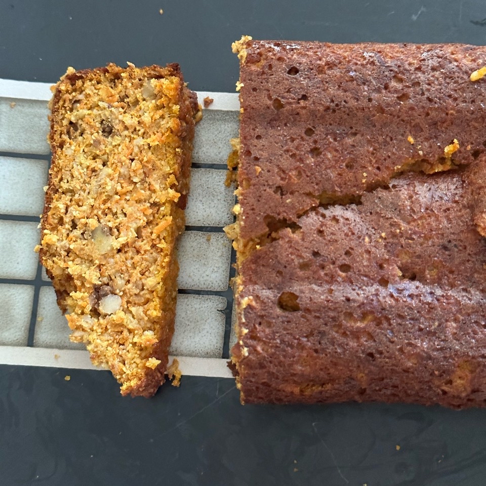 Bizcocho de zanahoria con nueces