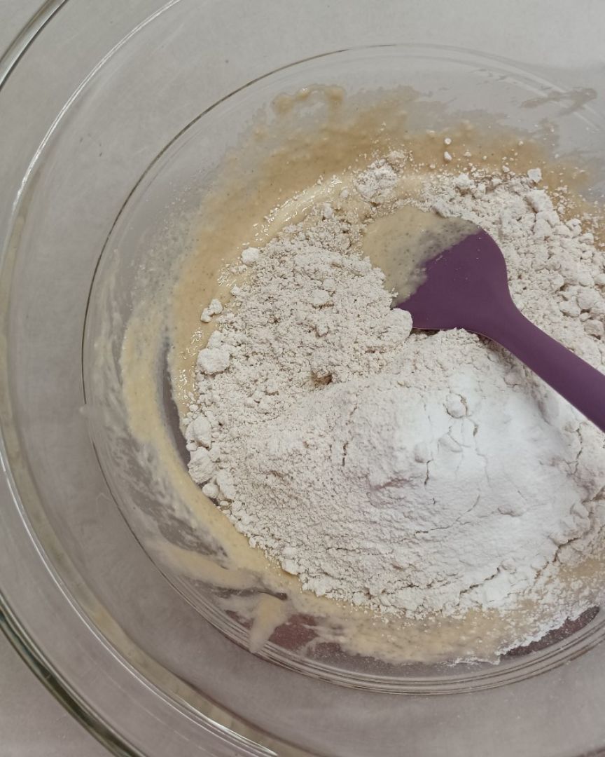 Galletas con tahini, avena y manzana💚 Paso 1 Galletas con tahini, avena y manzana💚 Paso 1