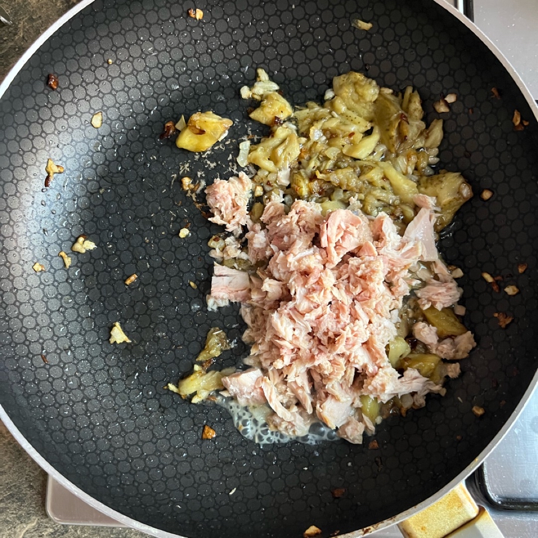 Berenjena rellena de atún  Paso 3