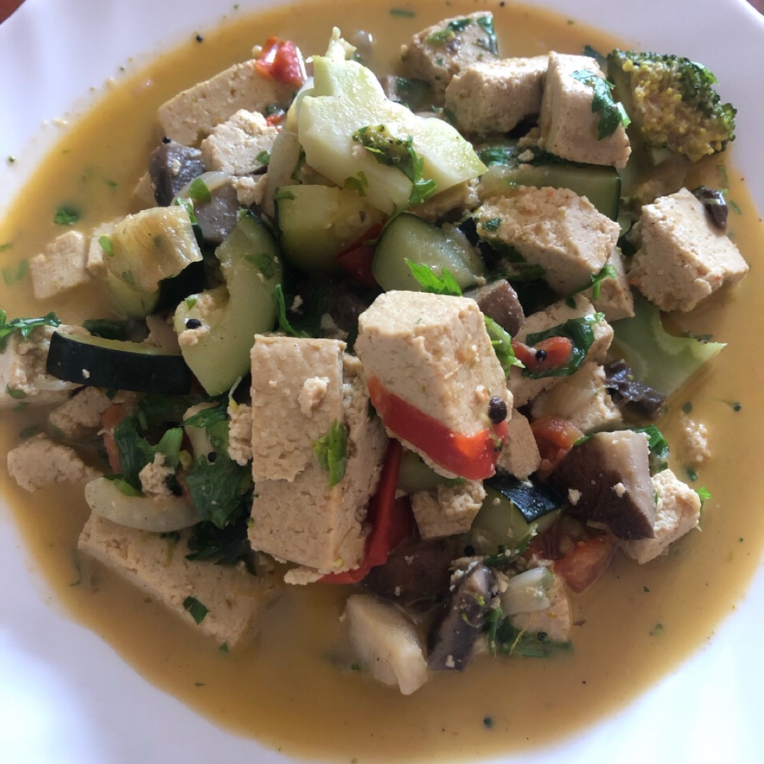 Verduras al curry con tofu