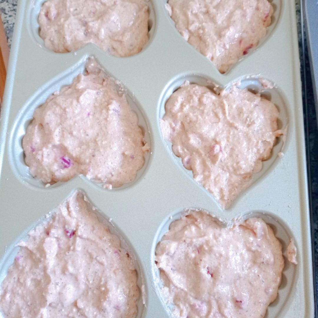 Pastelitos de fresa 🍓, pitahaya 💖 y ricotta Step 0