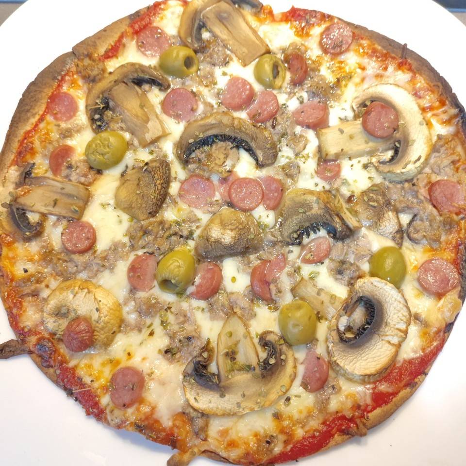 Fajipizza de atún y champiñones 