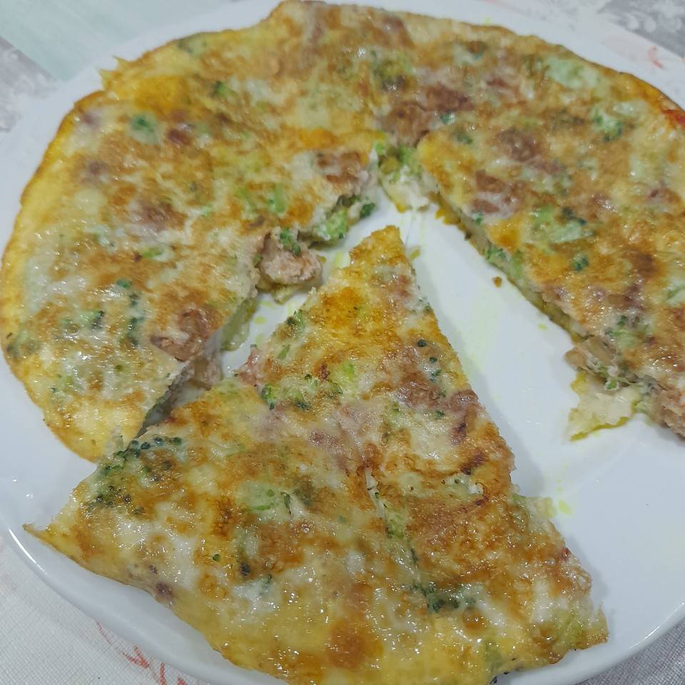 Tortilla expresss crujiente y cremosa 🧀🍳🥦