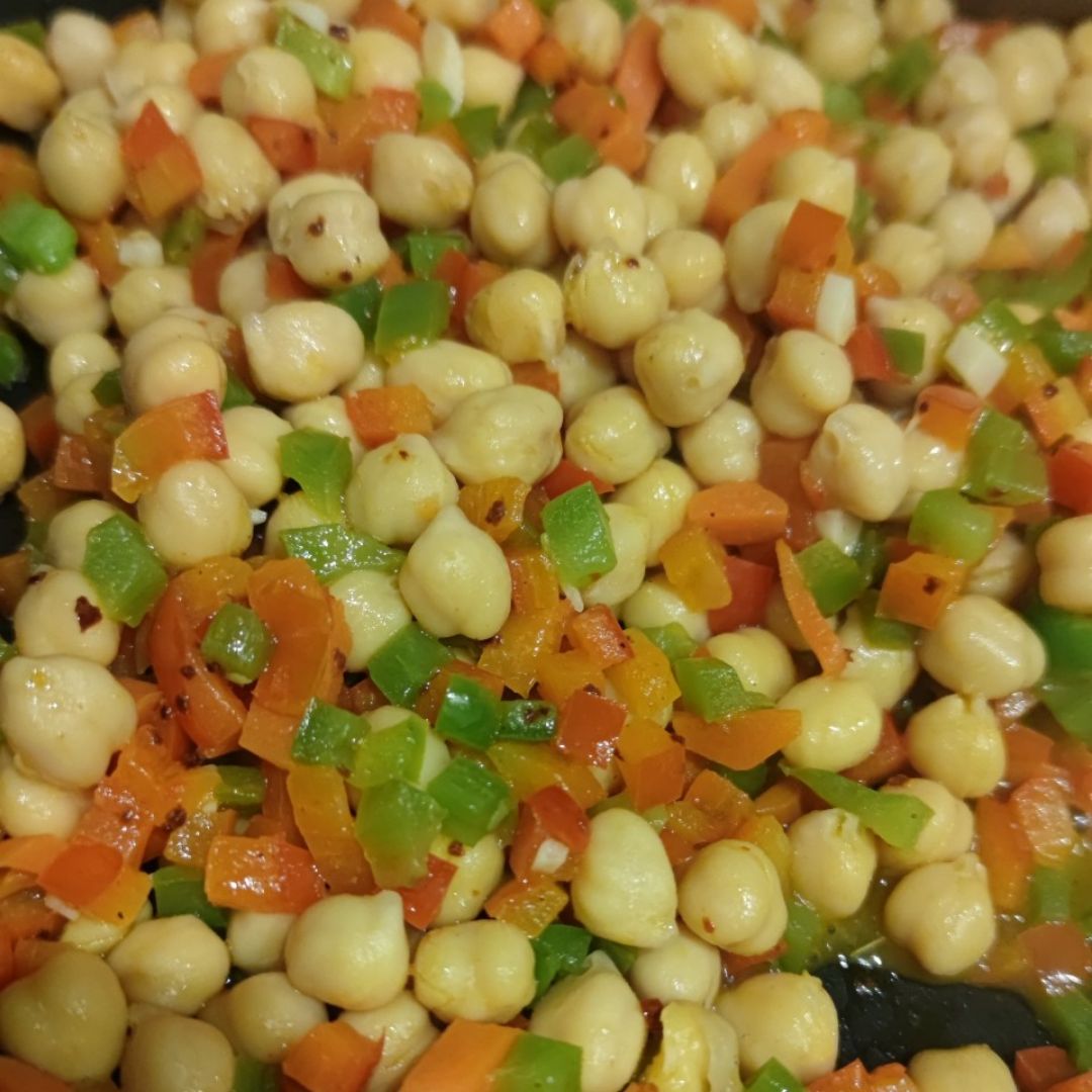 Garbanzos con verduras estilo fajitas Garbanzos con verduras estilo fajitas