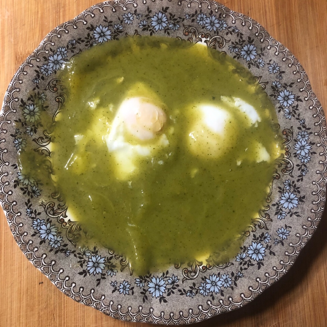 Crema de calabacÃn y huevos poché Crema de calabacÃn y huevos poché