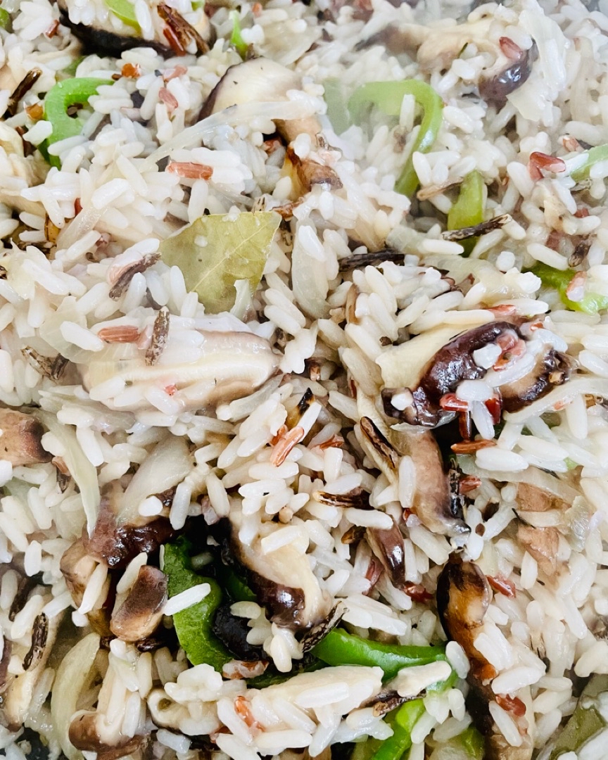 Arroz tricolor con salteado de verduras Paso 1 Arroz tricolor con salteado de verduras Paso 1