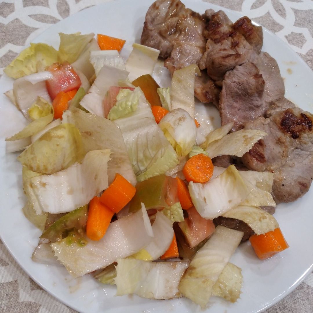 Lomo y ensalada