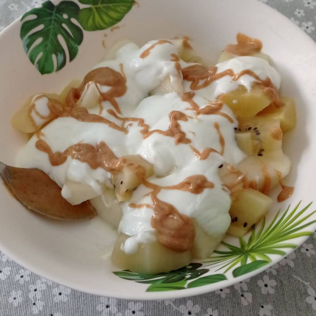Yogur con kiwi y melón Yogur con kiwi y melón